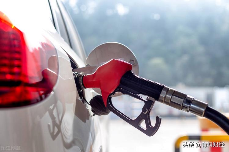 今日油价调整信息:10月15日,全国加油站柴油,92,95号汽油价格